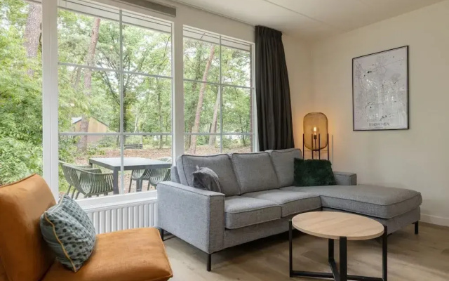 Bungalow in Park De Peel - Car-free Retreat