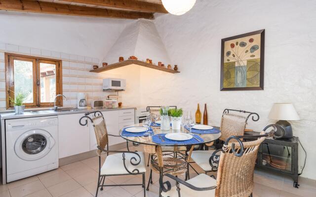 CAN CAPET - Villa with private pool in Andratx. Free WiFi