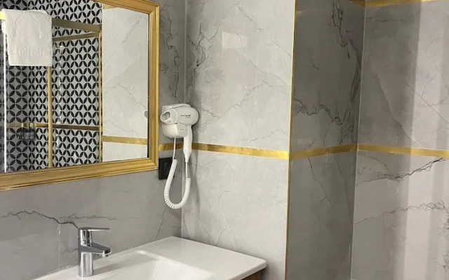 Golden Lux Hotel Antalya