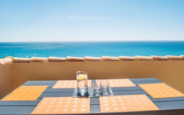 Apartment - 2 Bedrooms with Pool and WiFi - 107295