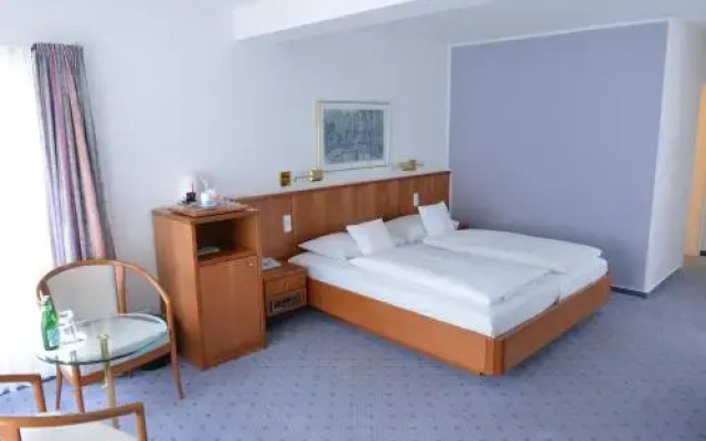 Seminar HOTEL Schulz