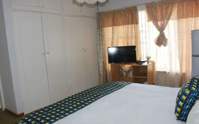 11 Eland Guest House