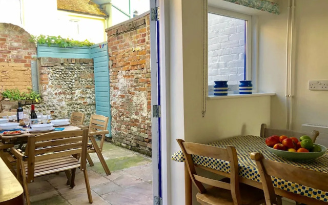 Seaflower, Aldeburgh