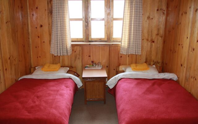 Himalaya Lodge