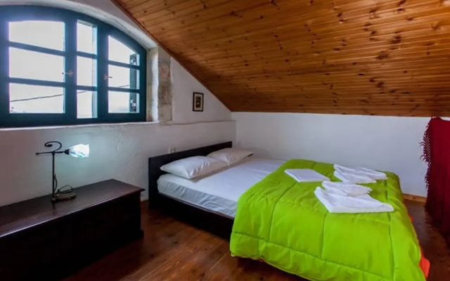Ideal for 2 families, small village close to beaches