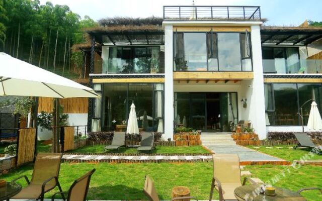 Shan Po Shang Hot Spring Resort
