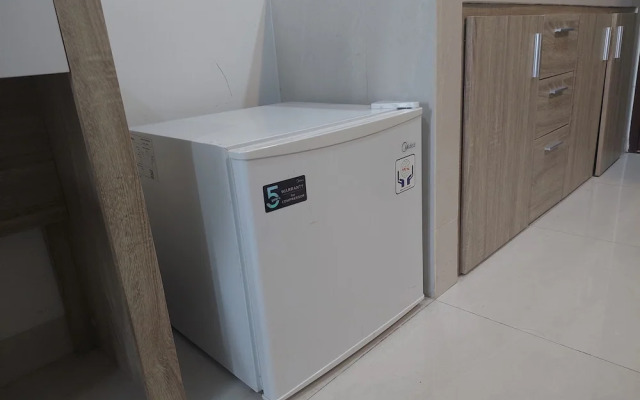Relaxing Studio Apartment Springwood Residence Tangerang