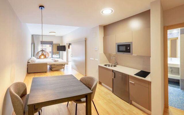 Palau Suites & Apartments