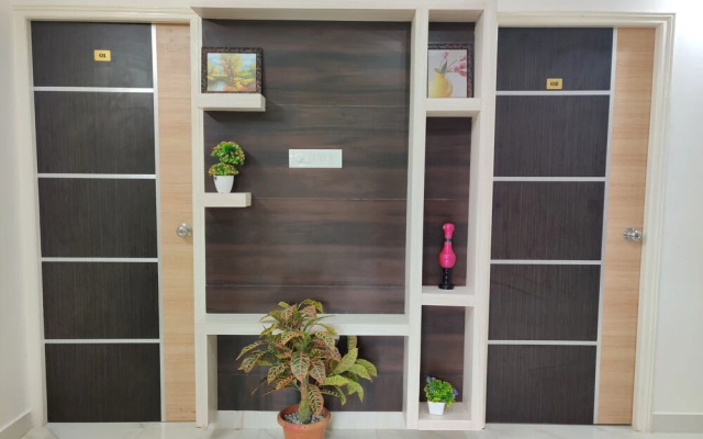 Treebo Trend Royal Residency Service Apartments