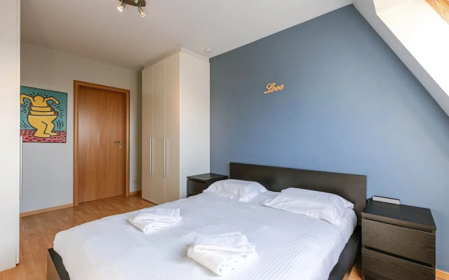 Huswell - Comfortable Apartment With Scenic Views