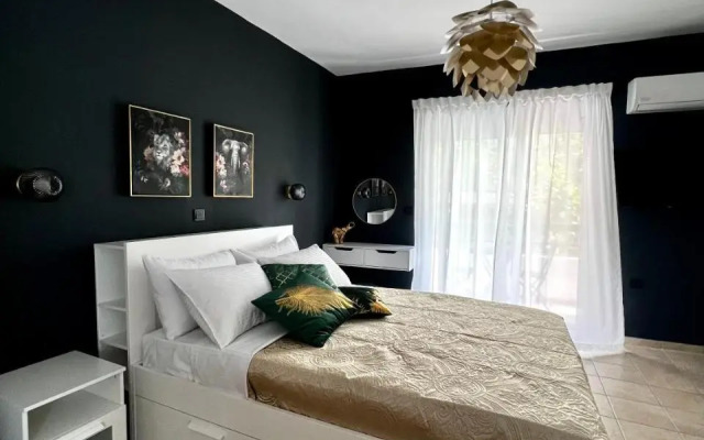 DownTown Apartments