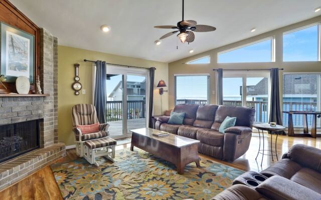 A Sunny Sandbar 3 Bedroom Home