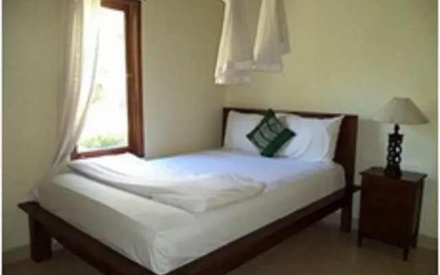 Coral Bay Bungalow