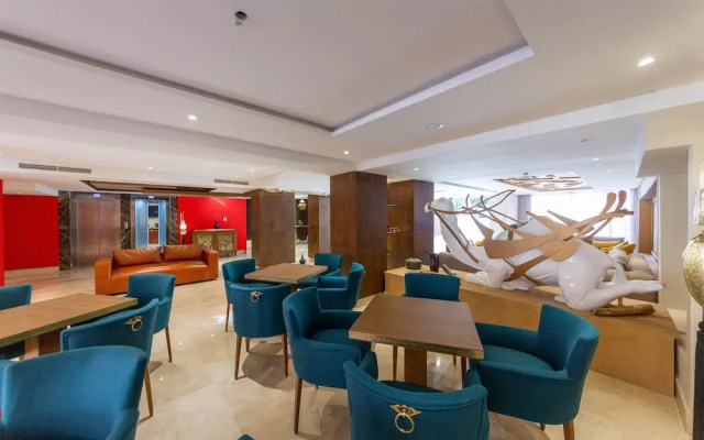 Ibn Batouta Hotel