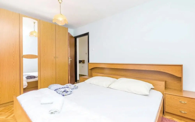 Awesome Home in Dramalj With Wifi and 2 Bedrooms