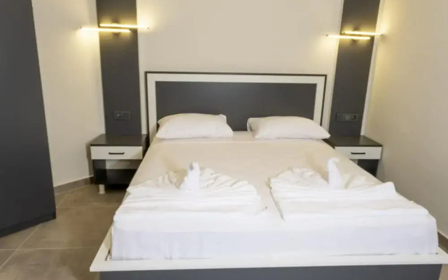 Pera Side Hotel