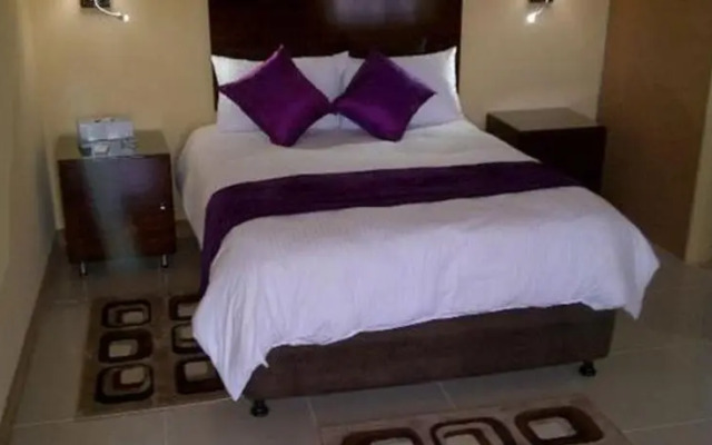 The Palms Boutique Hotel