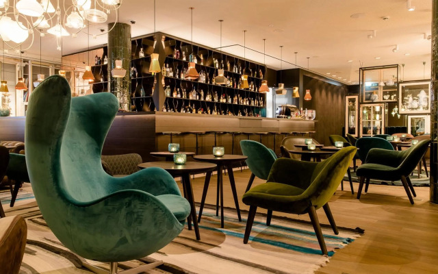 Motel One Amsterdam - Waterlooplein