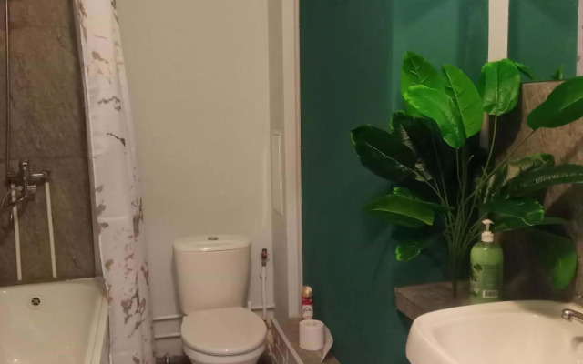 Апартаменты на улице Евгения Савкова 8