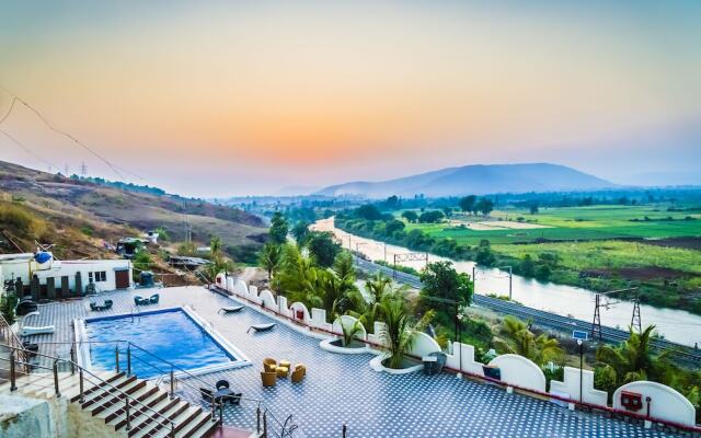 Ratnaa Resort
