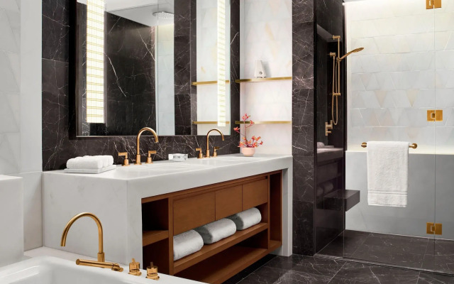 The Ritz-Carlton, Melbourne