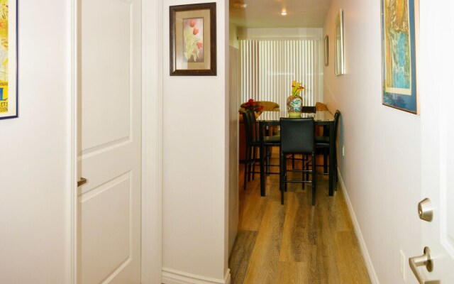 Fully Furnished Apartments near CSUN