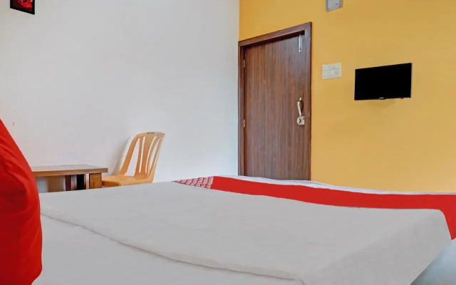 OYO Flagship 81198 Siddhi Home Stay
