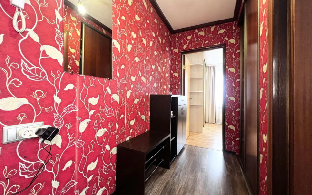 Апартаменты на проспекте Кольский 6