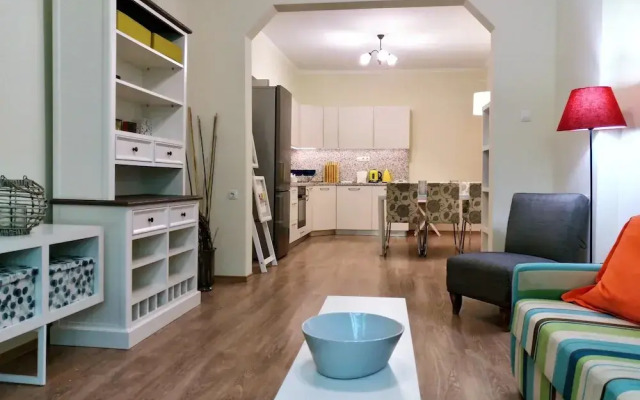 Baratero Red House Apartment