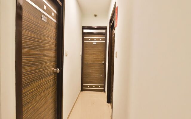 OYO 3914 Hotel Legend