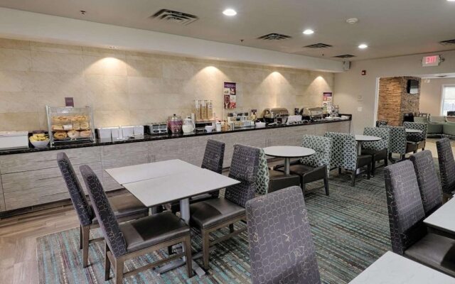 Residence Inn Albany Airport