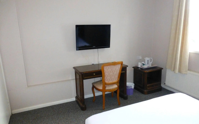 Prince Hotel