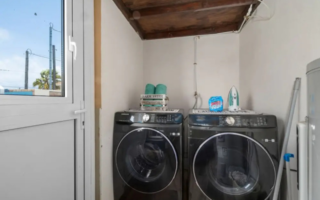 3br2ba Great Location Private Pool Amenities