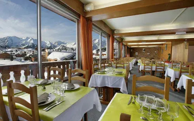 Hôtel Eliova - Le Chaix