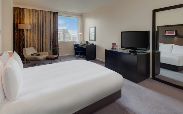 Hilton London Canary Wharf