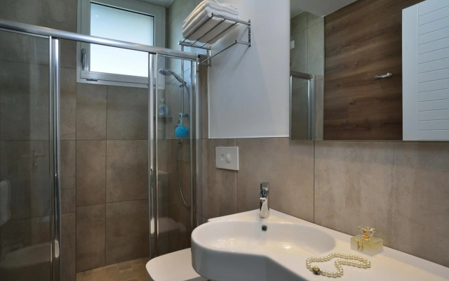 Embassy Hotel & SPA