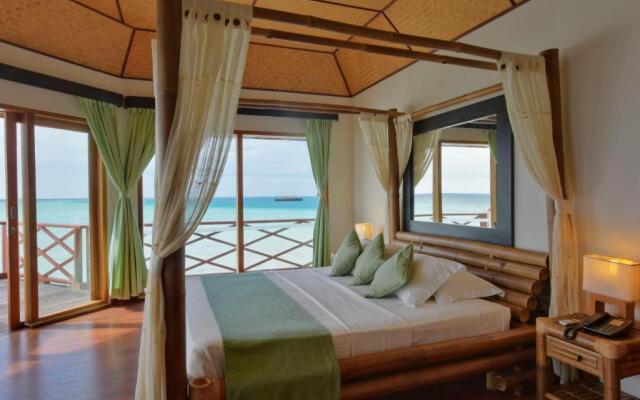 Safari Island Resort