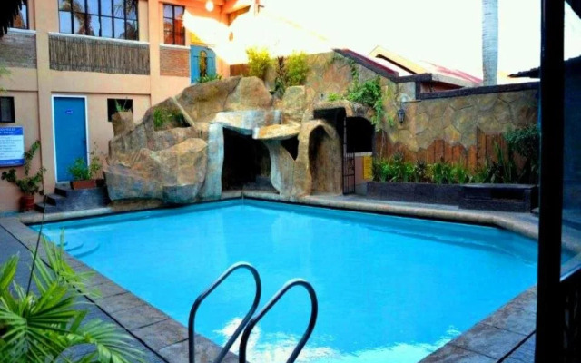 Rockpoint Hotspring Resort Hotel & Spa