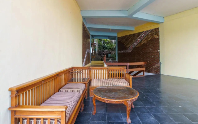 Toba Cats Garden
