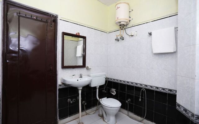 OYO 9534 Hotel Heights