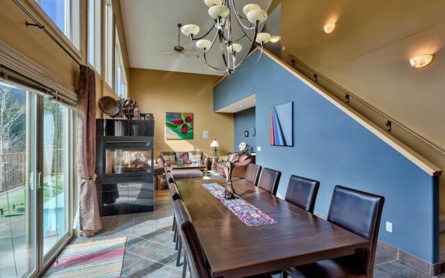 Soleil Chalet By Bear Country