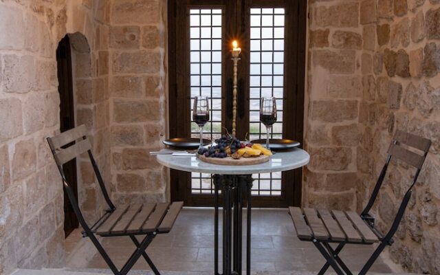 Mirsoum Hotel