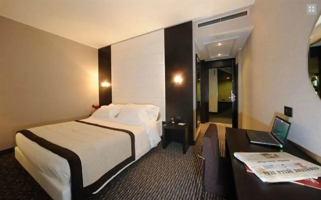 H2C Hotel Milanofiori