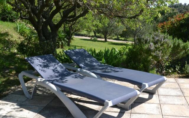 Lovely villa in Cesseras with private swimming pool