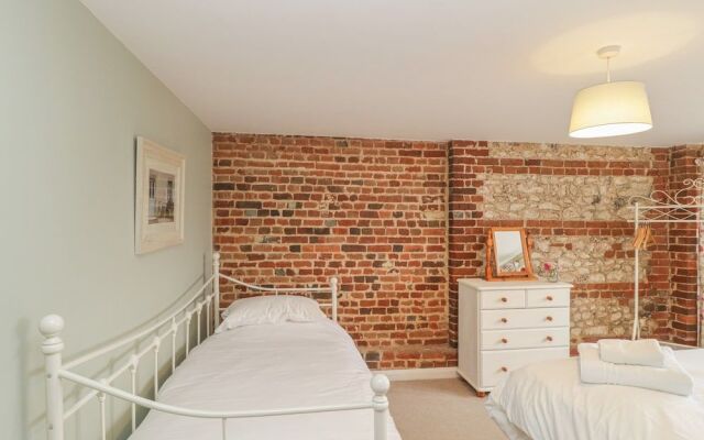 Newfield Farm Cottages