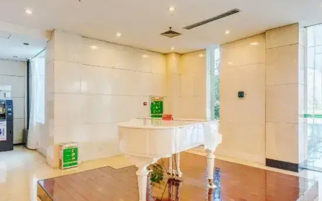 Tengzhou Hotel