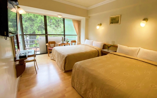Ali-Shan Dengshan Hotel