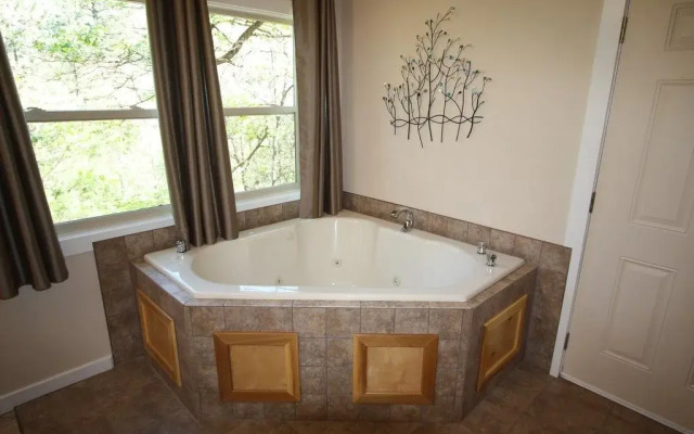 The Inn at Shasta Lake