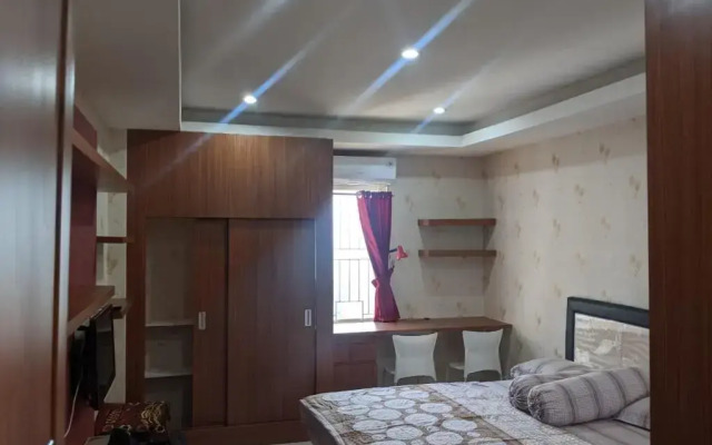 Pinewood Apartment by Vial