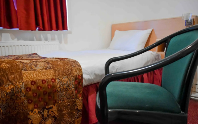 Royal Square Hotel - BHX & NEC